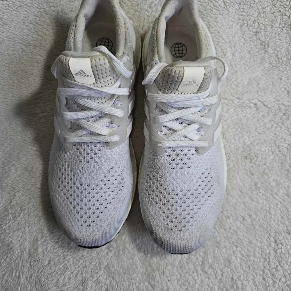 Adidas Women’s Ultraboost 4.0 DNA Running Shoes Light Pink￼ G54006 Size 8.5